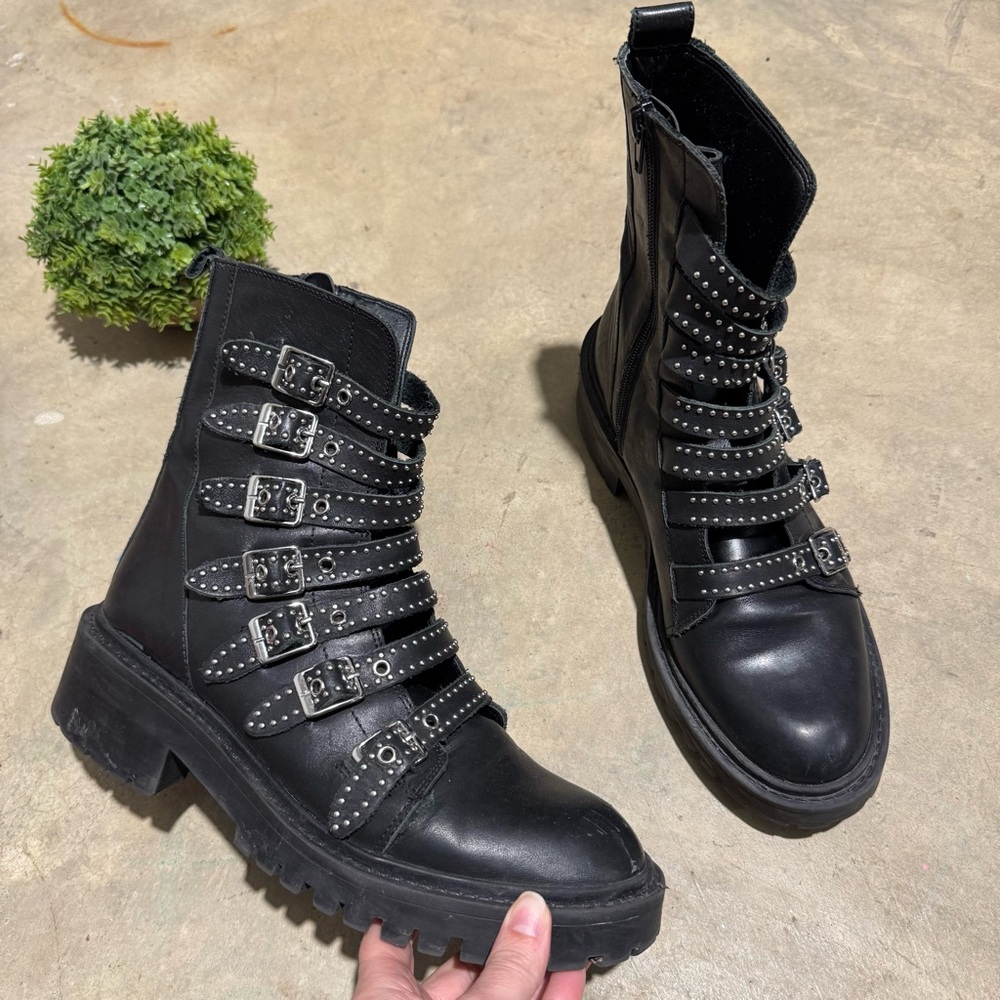 Zara Black Leather Biker Boots Size 41 10 Studded Motorcycle Chunky Lug Sole